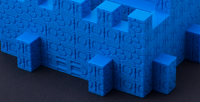 blaue Ritterburg auf schwarzem Grund