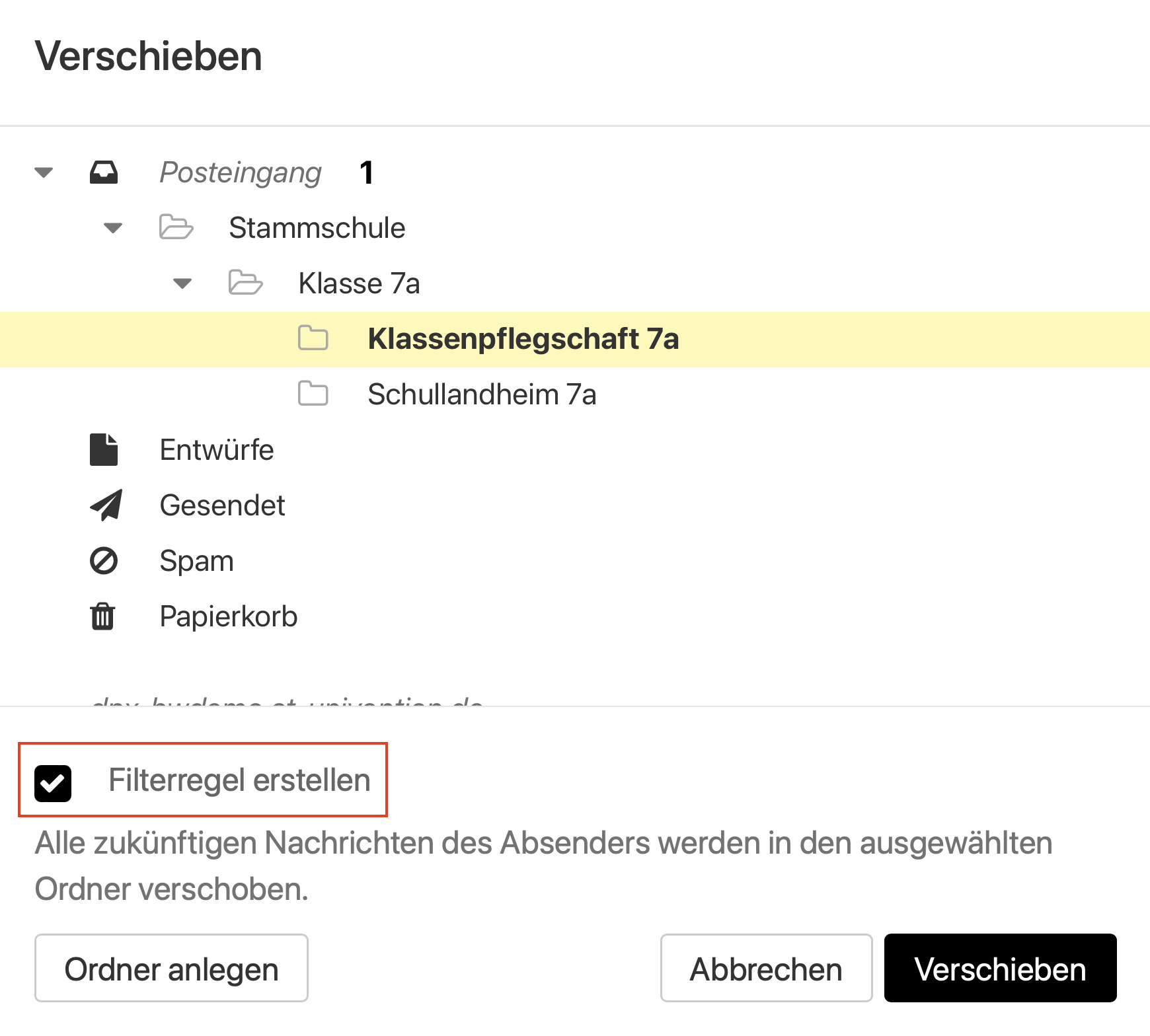 Screenshot, bei dem im Posteingang der Unterordner Klassenpflegschaft 7a hervorgehoben ist. Außerdem ist ein Häkchen gesetzt bei Filterregel erstellen. Darunter steht: Alle zukünfigen Nachrichten des Absenders werden in den ausgewählten Ordner verschoben.