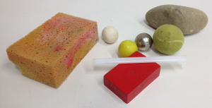 Warum schwimmt etwas?