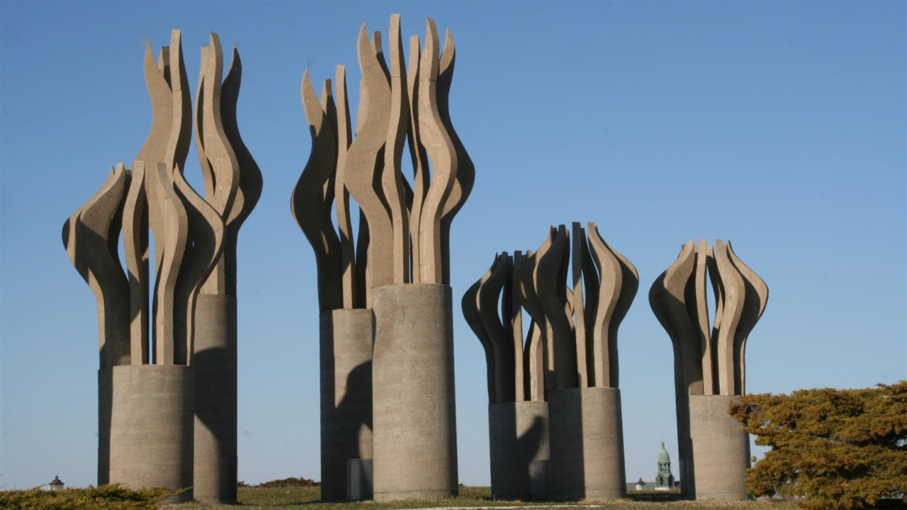 Monument d'hommage à René Lévesque