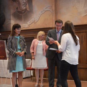 Feierliche Zertifikatsverleihung an 96 Azubi-BacPro-Absolventen im Europa-Park in Rust durch Staatssekretär Volker Schebesta