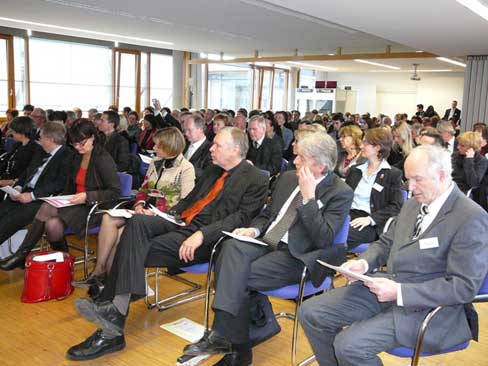 Große Festgesellschaft: Über 140 Gäste aus Deutschland und Frankreich feierten am 22. Januar das fünfjährige Bestehen der deutsch-französischen Akademie der Beruflichen Bildung an der Landesakademie Esslingen.