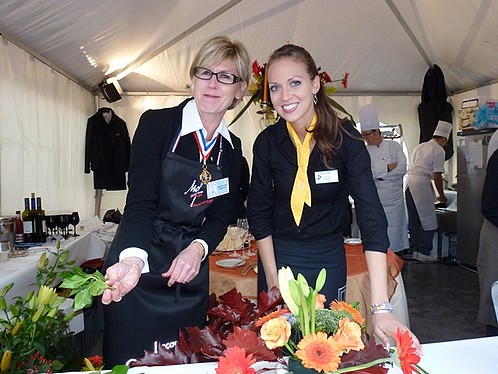 Bild: Fr. Wittmann mit Schülerin